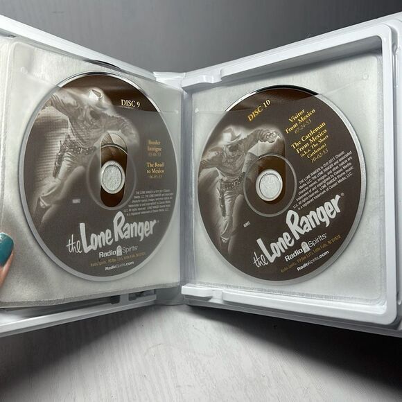 The Lone Ranger South of the Border 10 CD Box Set 2011 Classic Radio Western - Picture 9 of 9